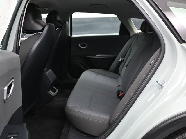 Used 2025 Kia K4 LXS image 22