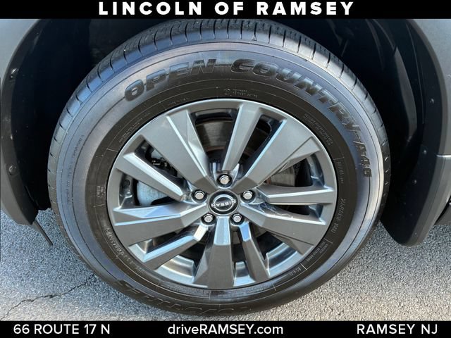 Used 2022 Nissan Pathfinder SV w/ SV Premium Package AWD/4WD image 26