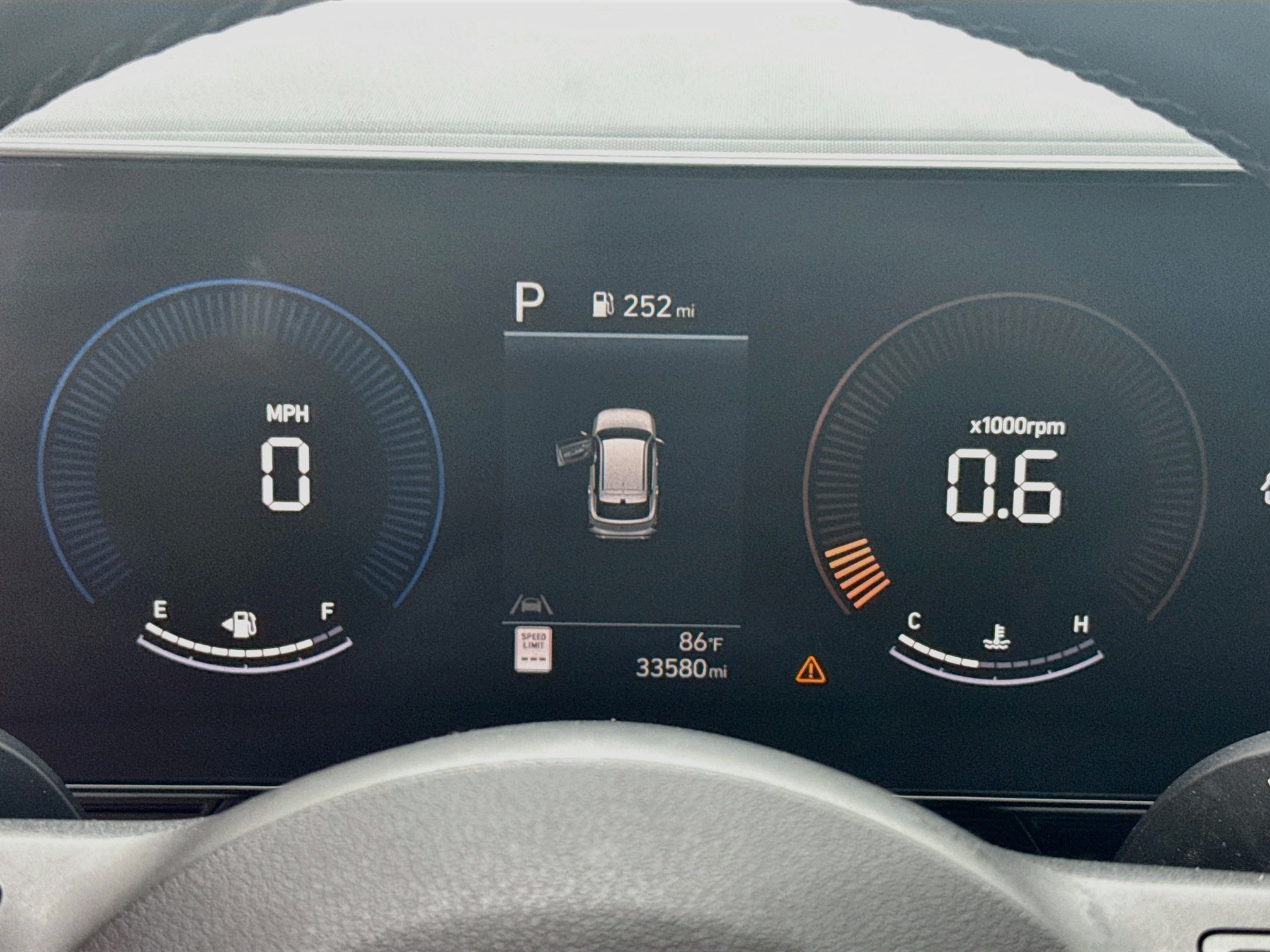 Used 2024 Hyundai Kona SEL FWD image 9