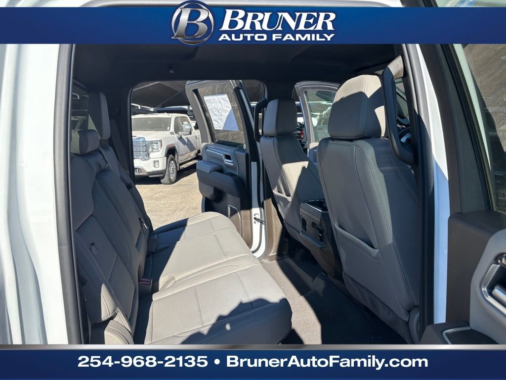 New 2026 Chevrolet Silverado 3500 LT w/ All Star Edition image 19