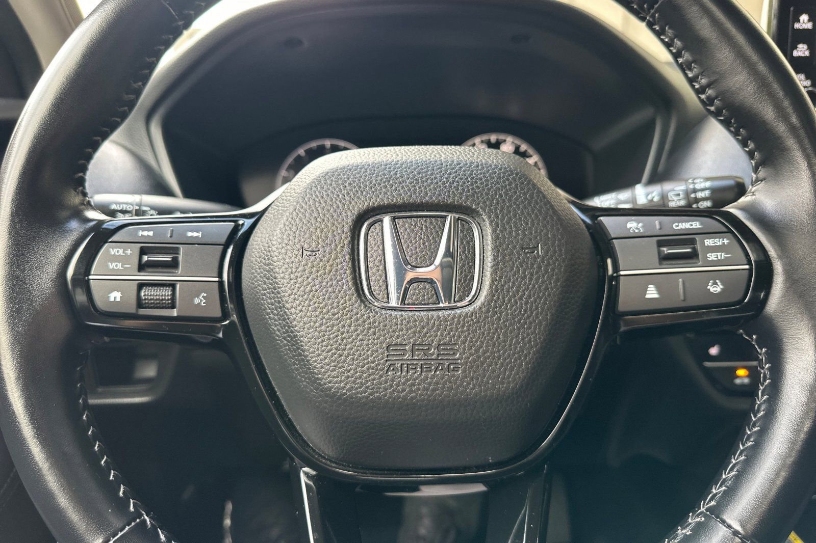 Used 2025 Honda HR-V EX-L image 30