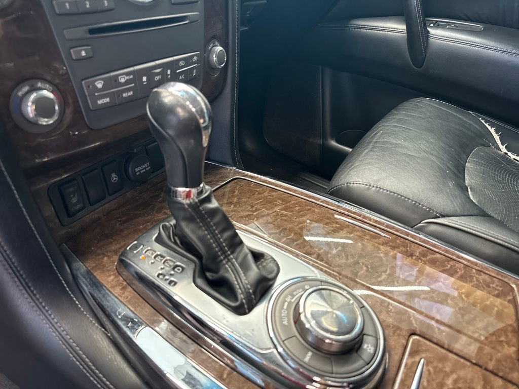 Used 2016 INFINITI QX80 4WD w/ Driver's Assistance Package image 29