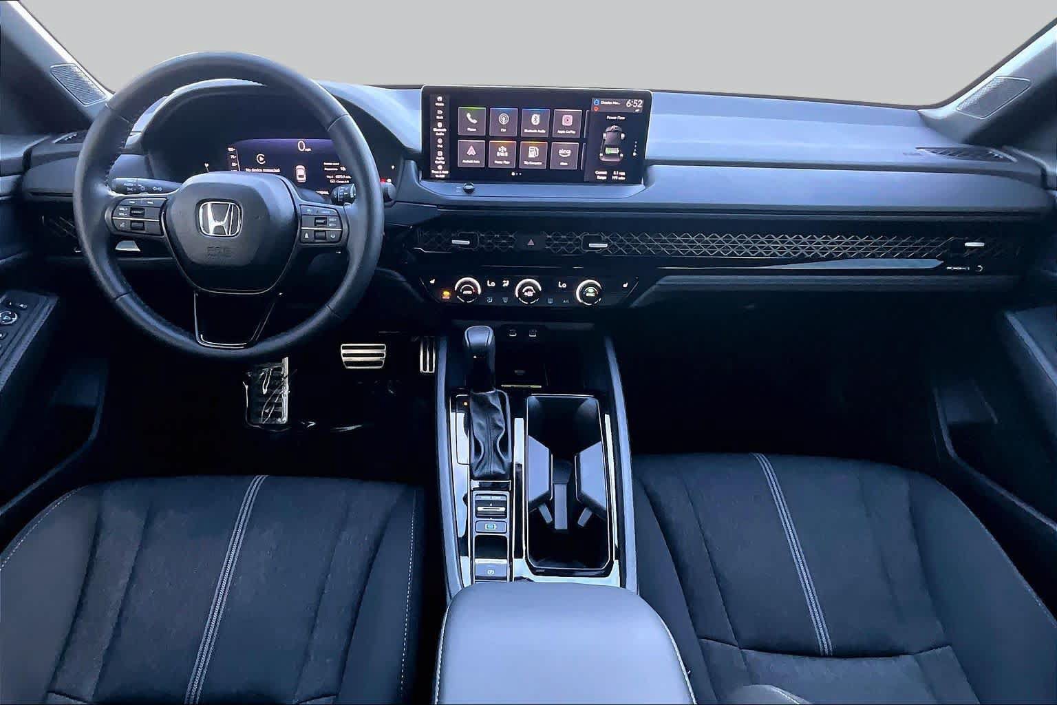 Used 2025 Honda Accord Sport image 14