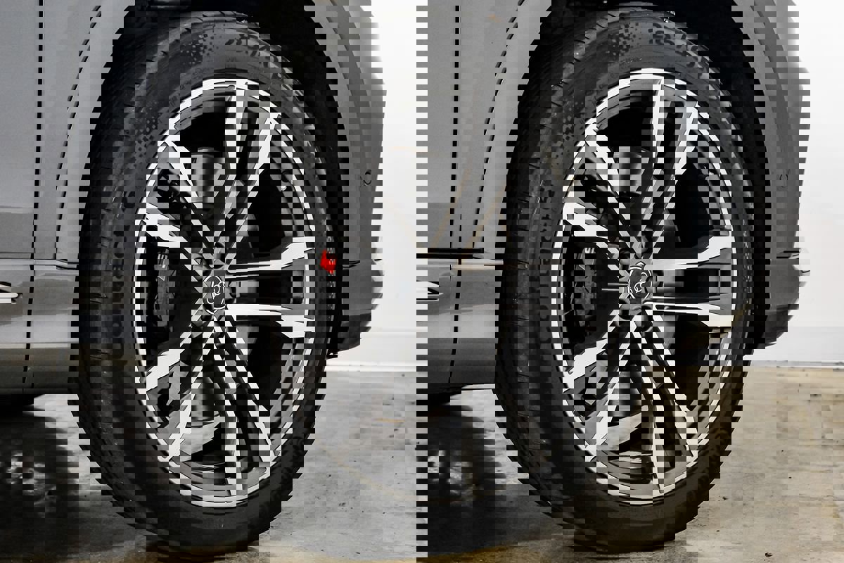 Used 2021 Audi SQ8 Prestige image 53