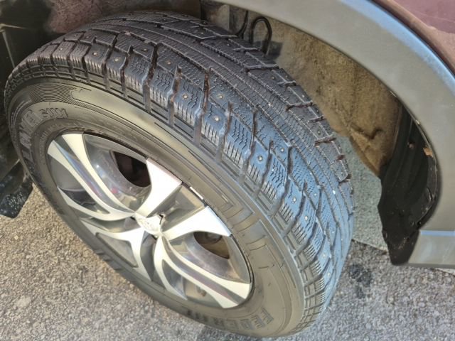 Used 2017 Toyota RAV4 LE image 29