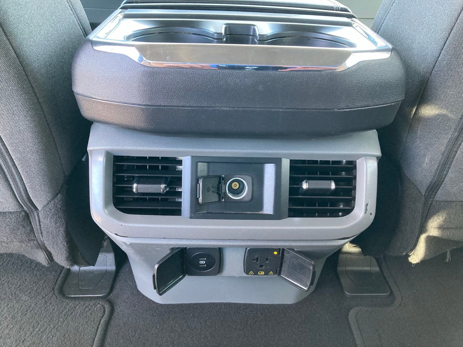 Used 2024 Ford F150 XLT w/ Mobile Office Package image 37