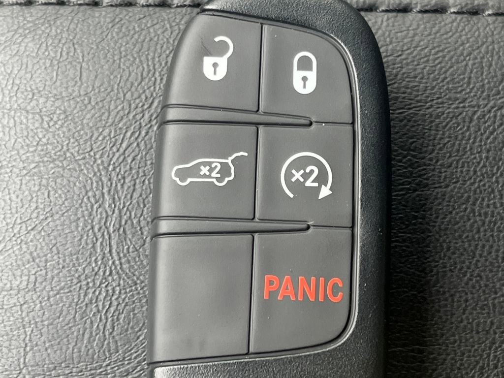 New 2026 Jeep Compass Limited w/ Sun, Sound & Navigation Group image 20