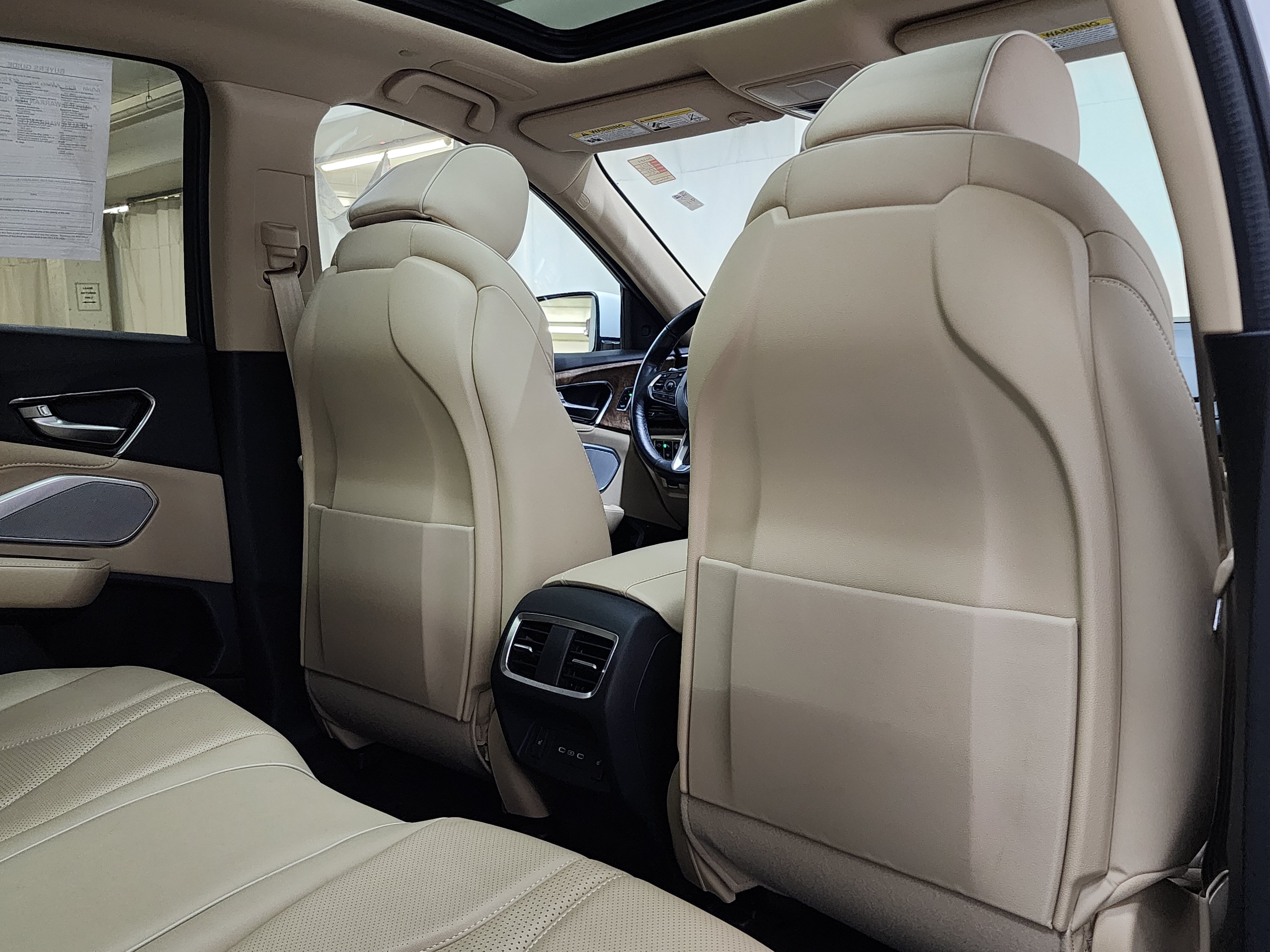 Certified 2024 Acura RDX w/ Advance Package AWD/4WD image 19