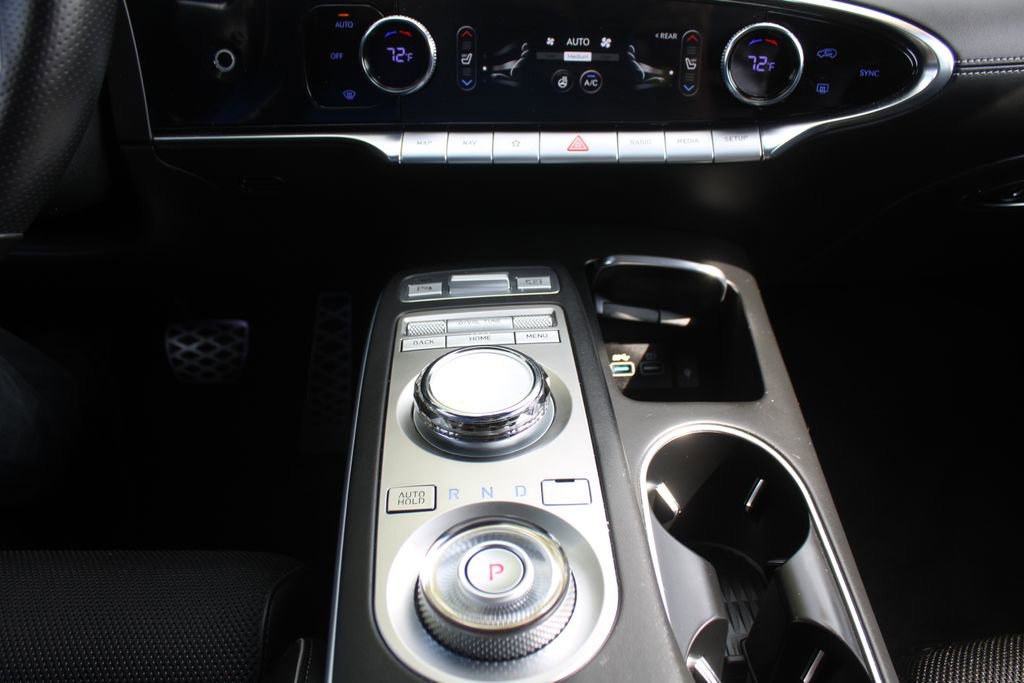 Used 2023 Genesis GV70 2.5T w/ Sport Prestige Package image 44