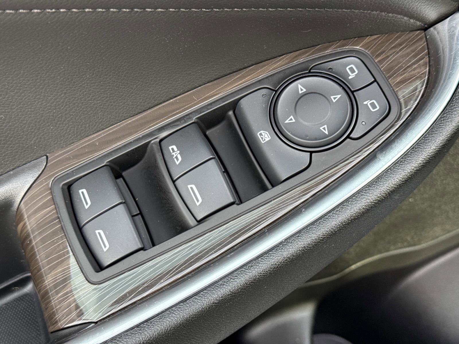 Used 2023 Chevrolet Malibu LT image 16