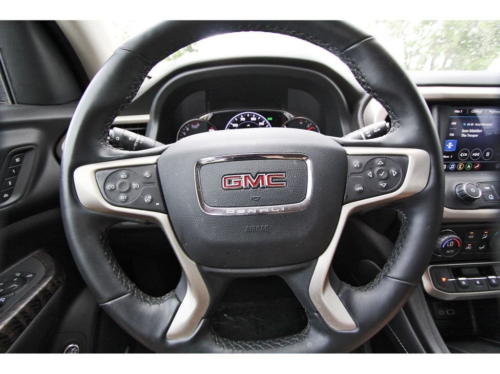 Used 2023 GMC Acadia Denali w/ Denali Ultimate Package FWD image 14