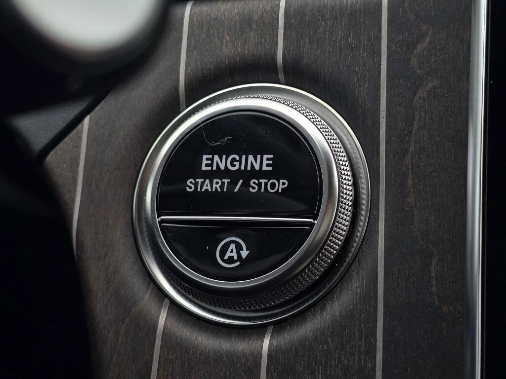 New 2026 Mercedes-Benz E 350 4MATIC Sedan image 41