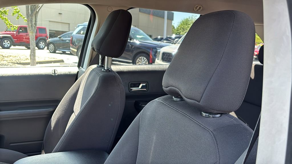 Used 2010 Ford Edge SEL image 24
