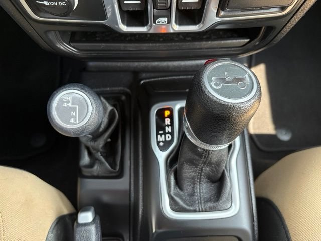 Used 2018 Jeep Wrangler Unlimited Sport S AWD/4WD image 30