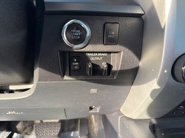 Used 2020 Toyota Tundra Platinum image 15