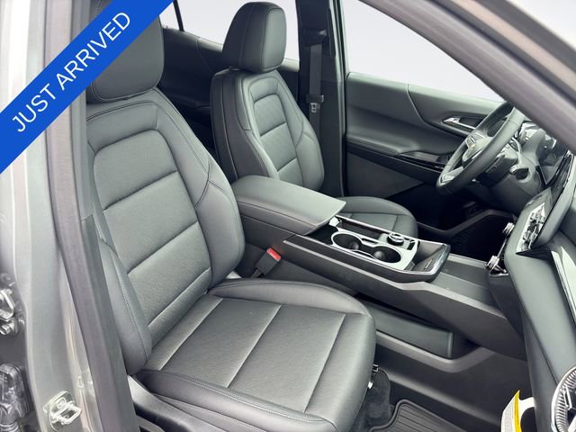 New 2026 Chevrolet Equinox LT w/ Convenience Package II FWD image 25