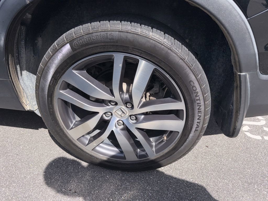 Used 2017 Honda Pilot Elite image 16