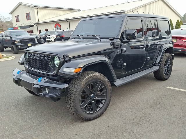 Used 2024 Jeep Wrangler High Altitude image 3