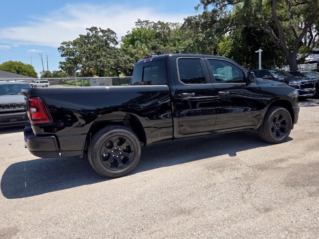 New 2026 RAM 1500 Express AWD/4WD image 9
