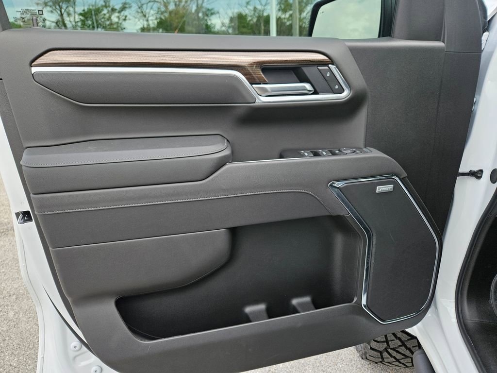 New 2025 Chevrolet Silverado 1500 LT Trail Boss w/ LT Trail Boss Premium Package AWD/4WD image 24