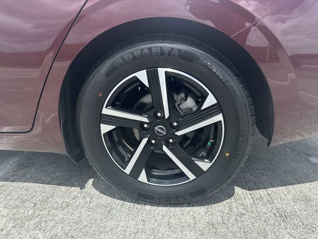 Used 2024 Nissan Sentra SV image 11