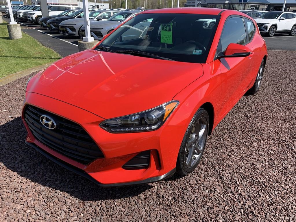 Used 2020 Hyundai Veloster 2.0 FWD image 4