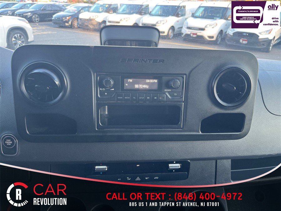 Used 2025 Mercedes-Benz Sprinter 2500 image 19