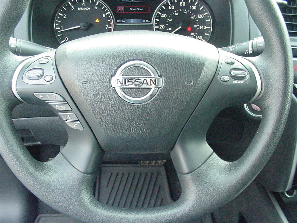 Used 2019 Nissan Pathfinder S AWD/4WD image 10