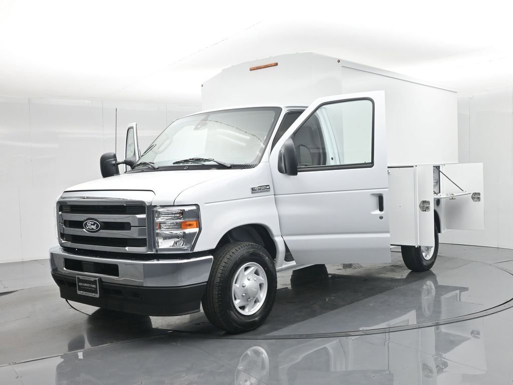 New 2026 Ford E-350 and Econoline 350 Super Duty w/ Power Equipment Group image 33