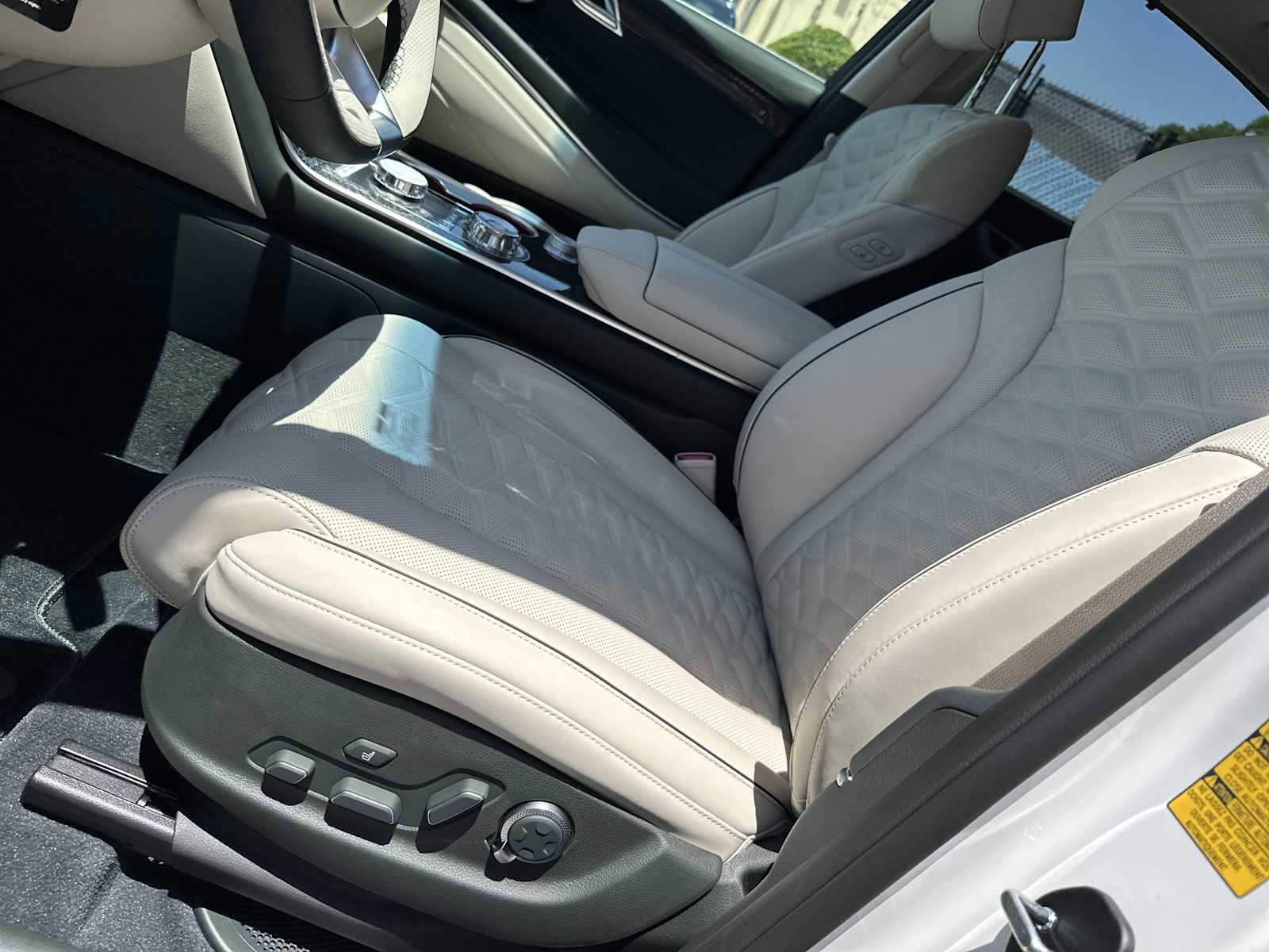 New 2026 Genesis GV80 3.5T e-SC AWD/4WD image 9