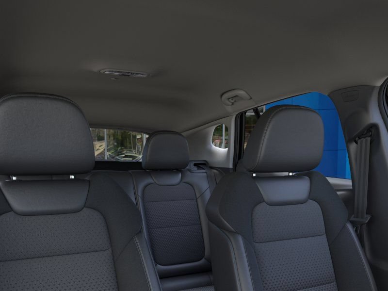 New 2026 Chevrolet Trax LT w/ Midnight Edition FWD image 24
