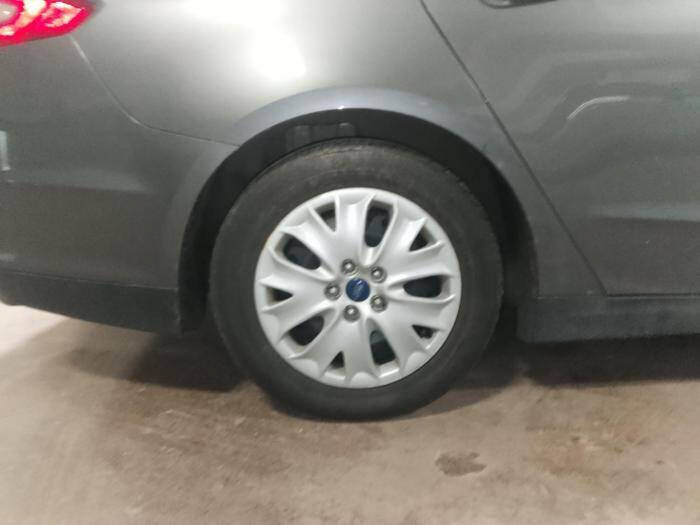 Used 2014 Ford Fusion S FWD image 14