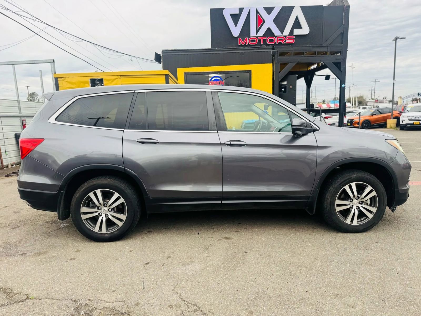 Used 2016 Honda Pilot EX-L image 4
