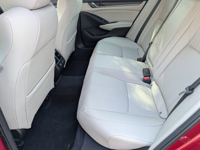 Used 2022 Honda Accord EX-L image 28
