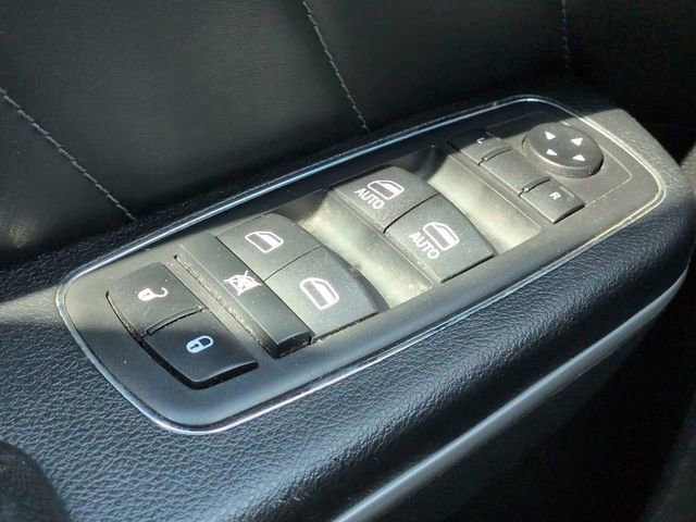 Used 2019 Dodge Charger R/T w/ Plus Group RWD image 29