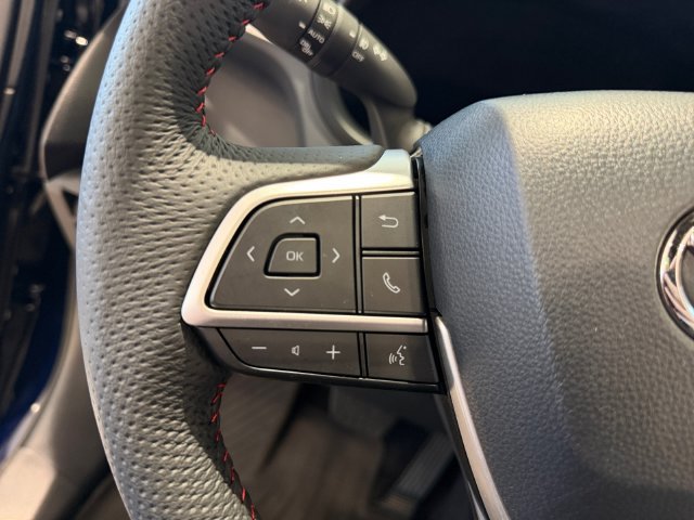 Certified 2026 Toyota Sienna XSE FWD image 25