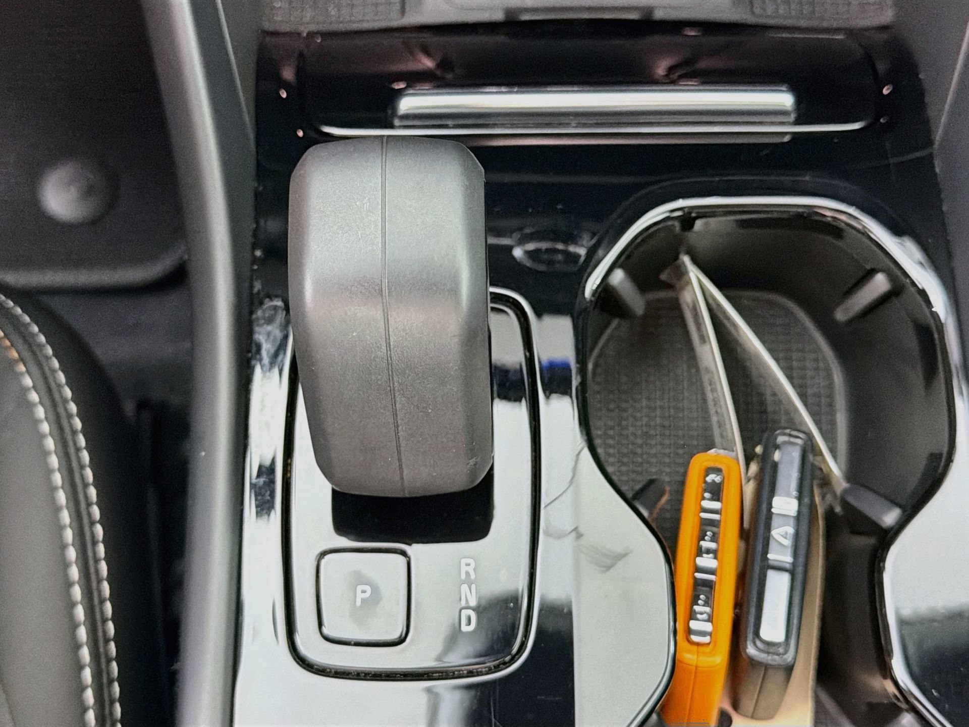 Certified 2023 Volvo C40 P8 Recharge Ultimate w/ Protection Package Premier AWD/4WD image 17