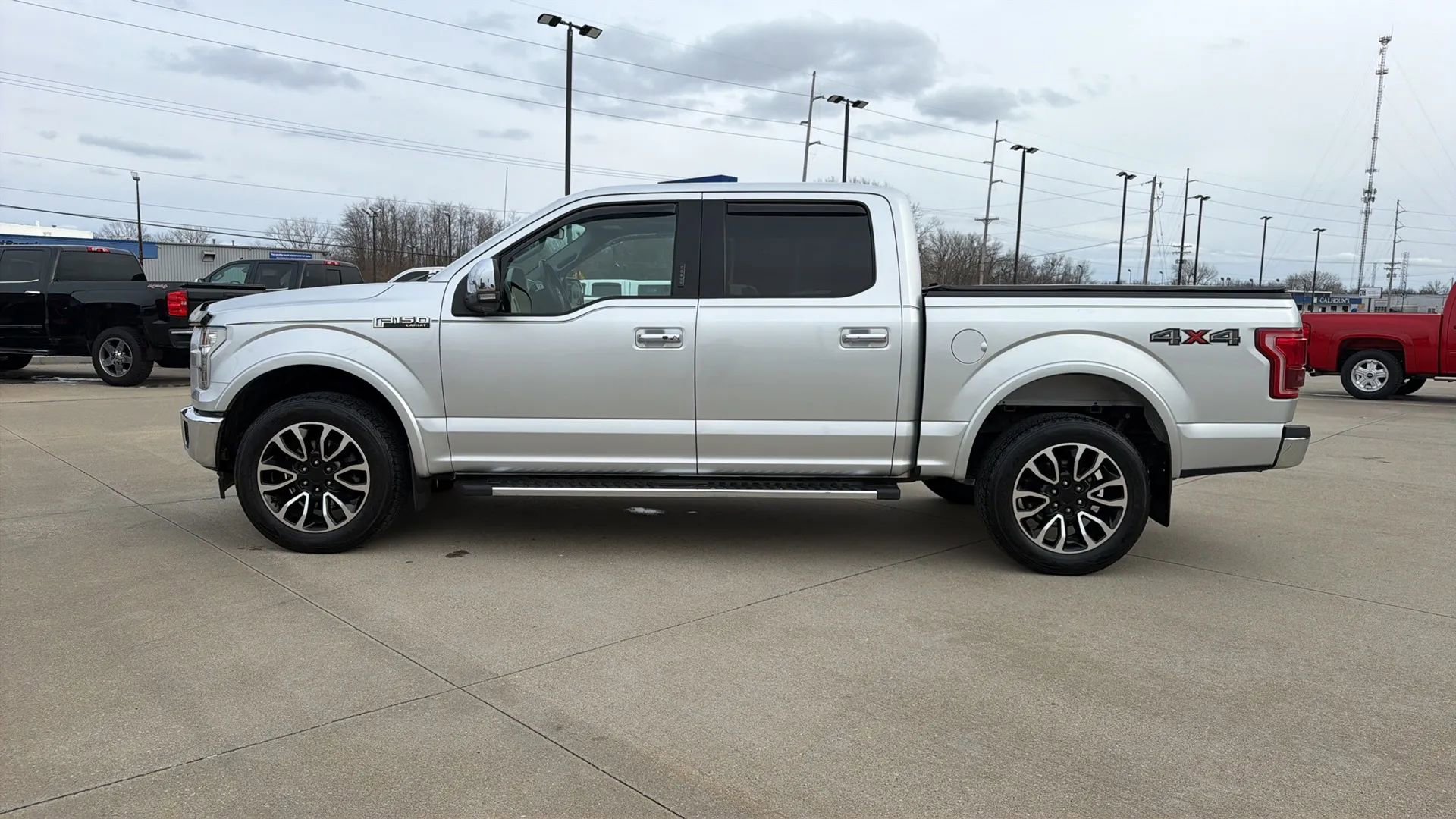 Used 2017 Ford F150 Lariat w/ Equipment Group 502A Luxury image 9