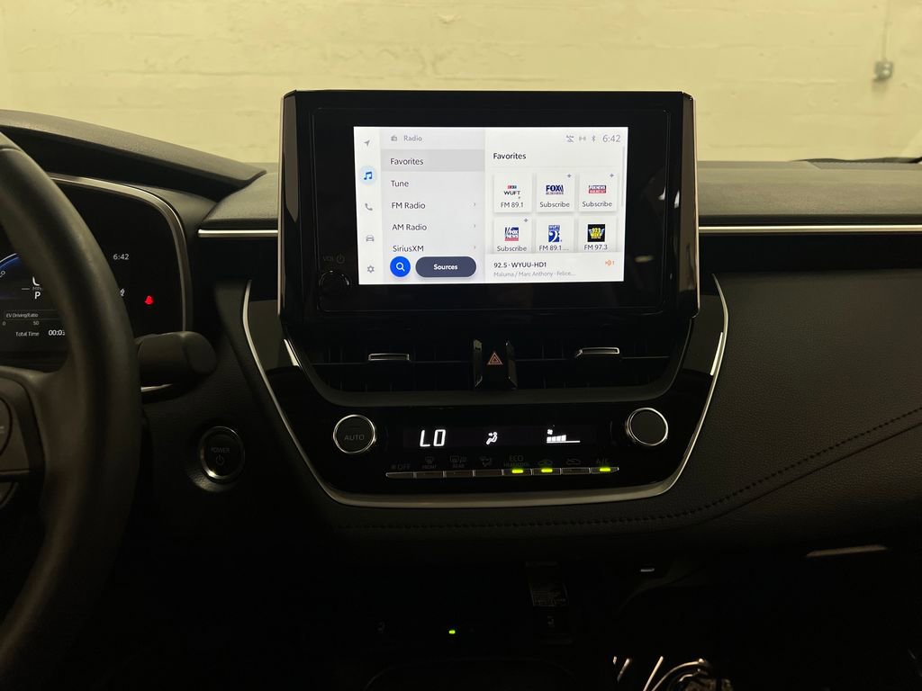 Used 2024 Toyota Corolla XLE FWD image 19