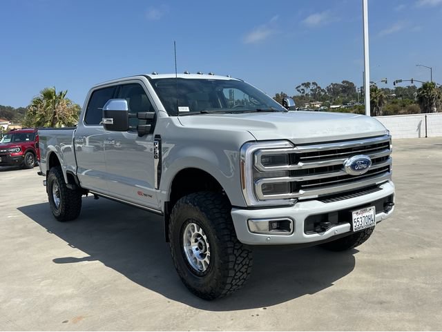 Used 2026 Ford F250 Platinum w/ Platinum Plus Package AWD/4WD image 3