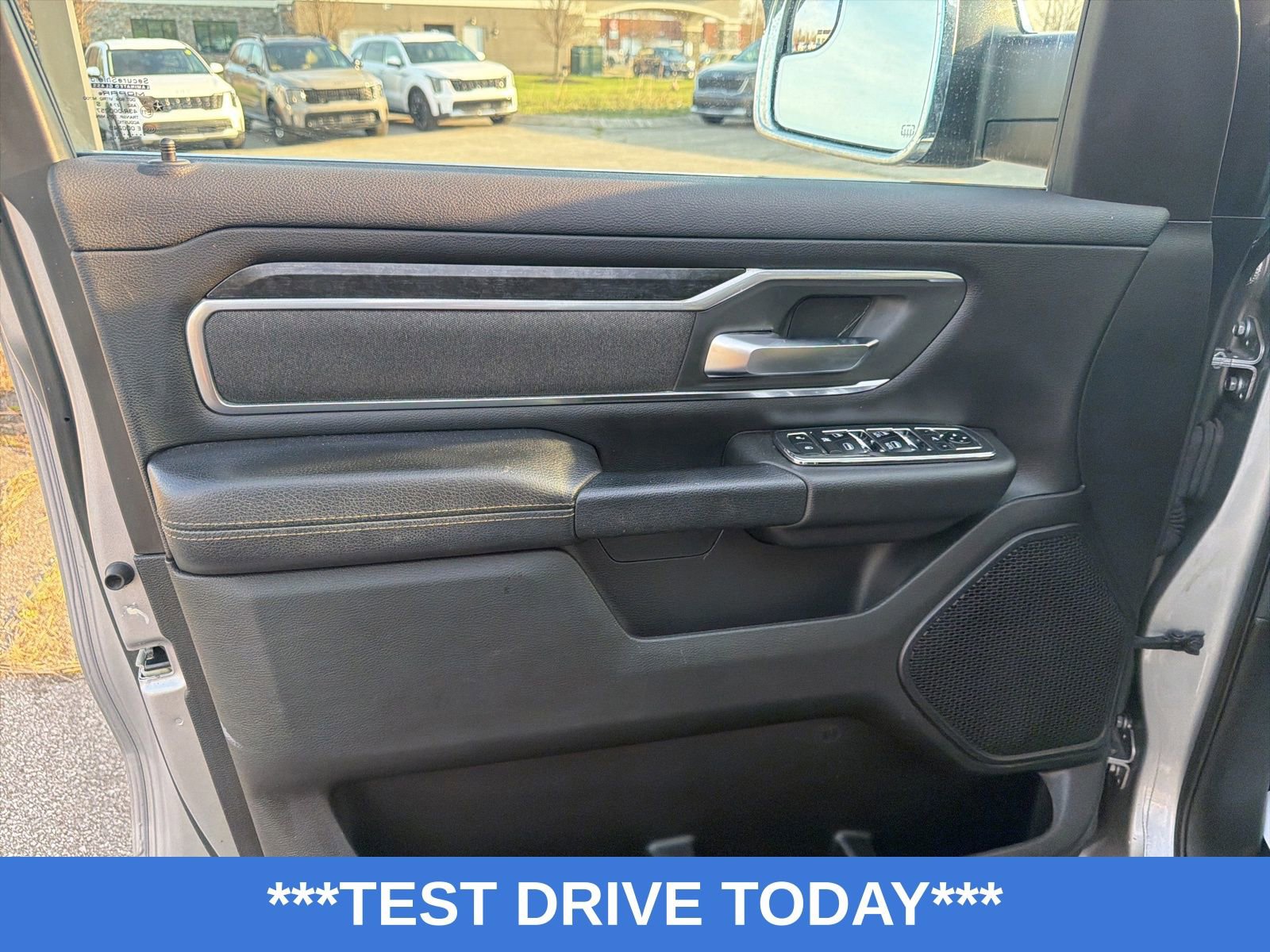 Used 2019 RAM 1500 Big Horn image 10