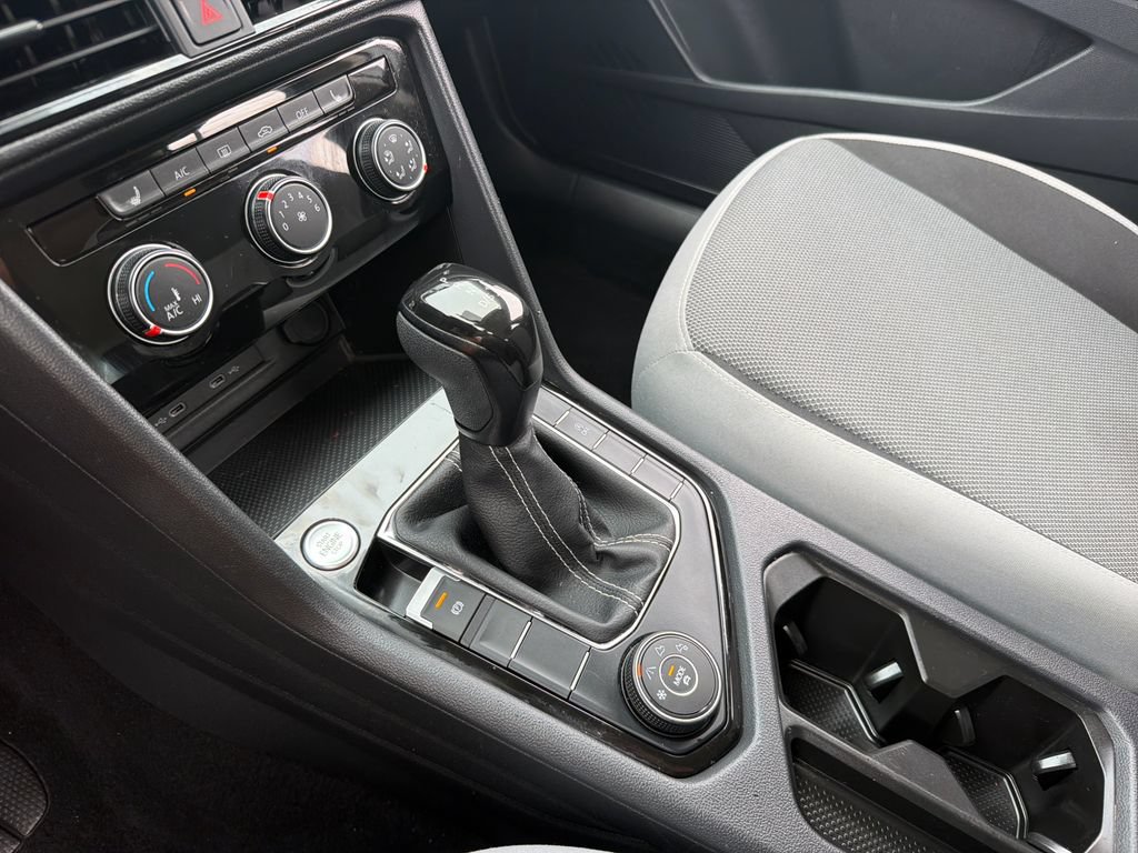 Certified 2023 Volkswagen Taos S AWD/4WD image 17
