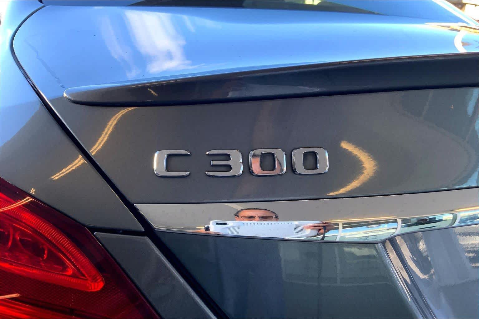 Used 2017 Mercedes-Benz C 300 Sedan image 7