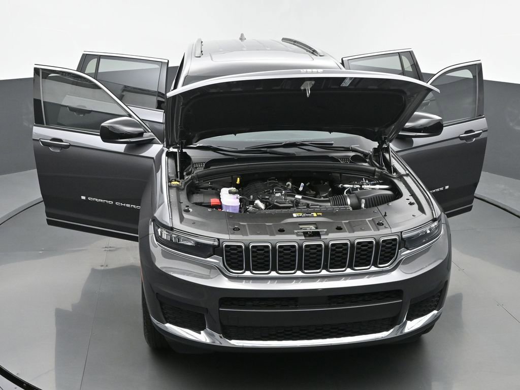 New 2025 Jeep Grand Cherokee L Laredo w/ Luxury Tech Group I image 64