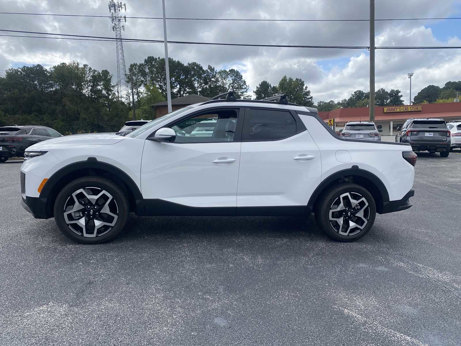 Certified 2024 Hyundai Santa Cruz Limited image 7
