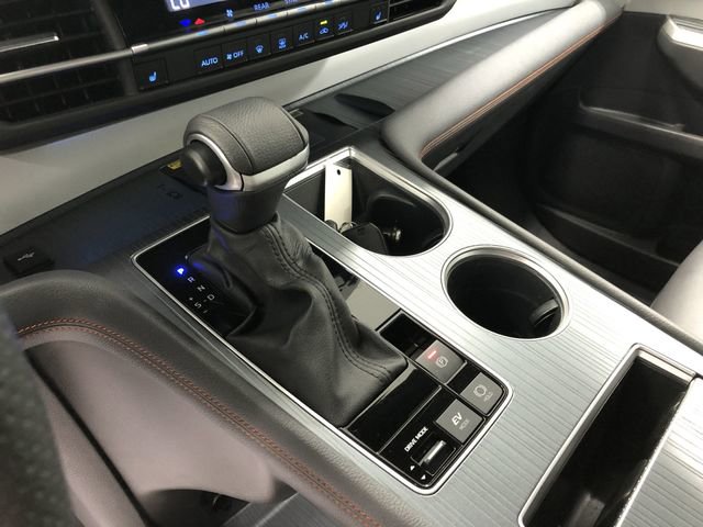 Used 2023 Toyota Sienna XSE w/ XSE Plus Package AWD/4WD image 27