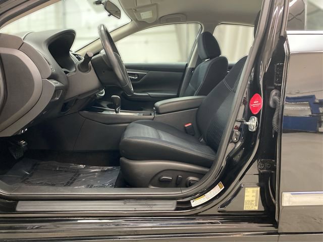 Used 2017 Nissan Altima 2.5 SV image 10
