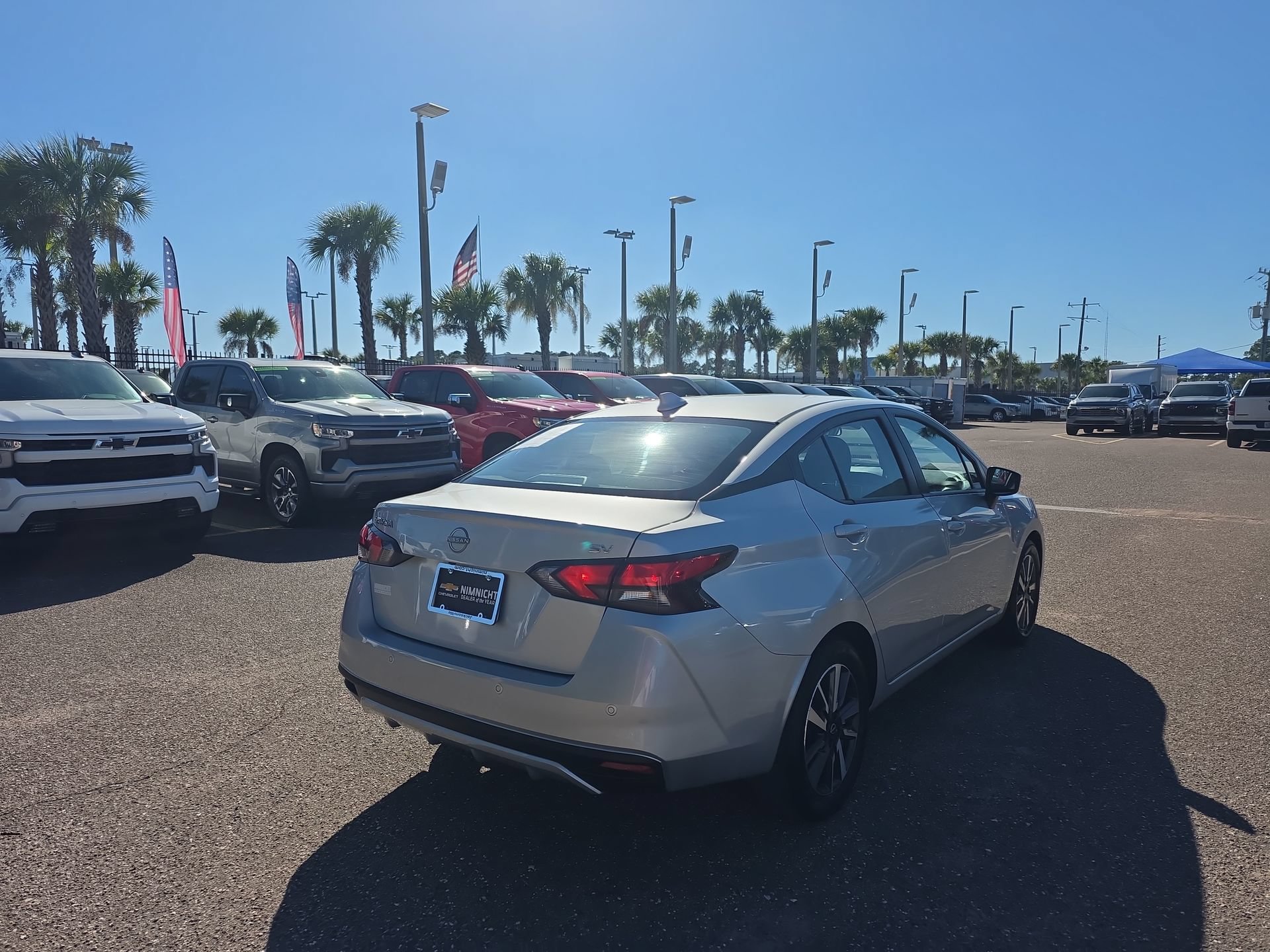 Used 2024 Nissan Versa SV FWD image 16