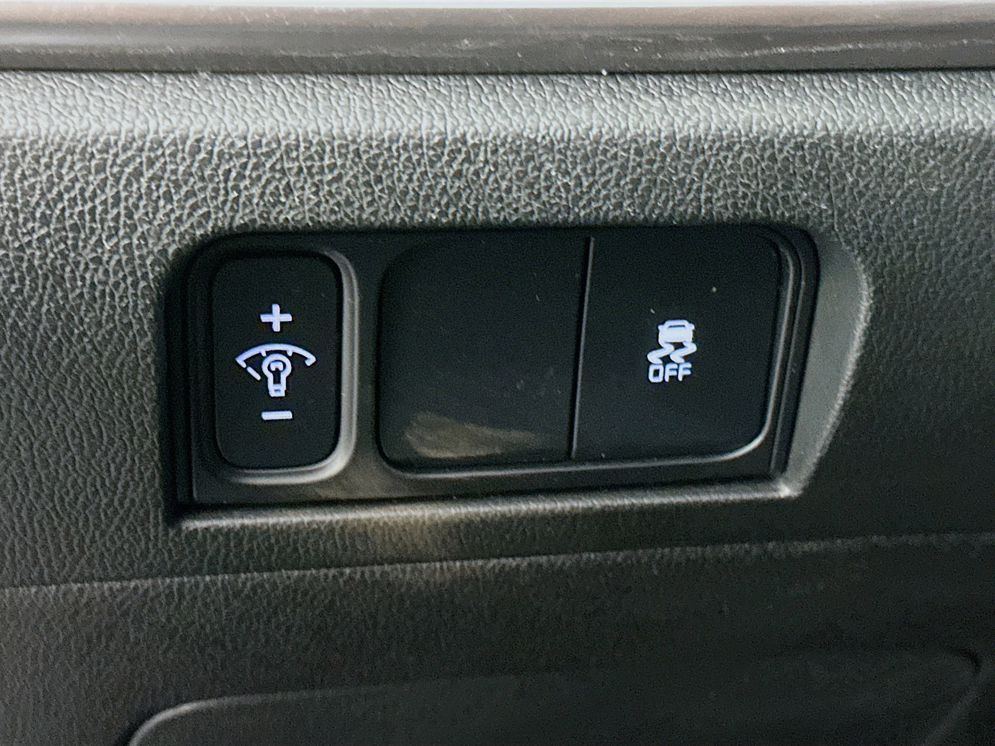 Used 2024 Kia Sorento S image 17