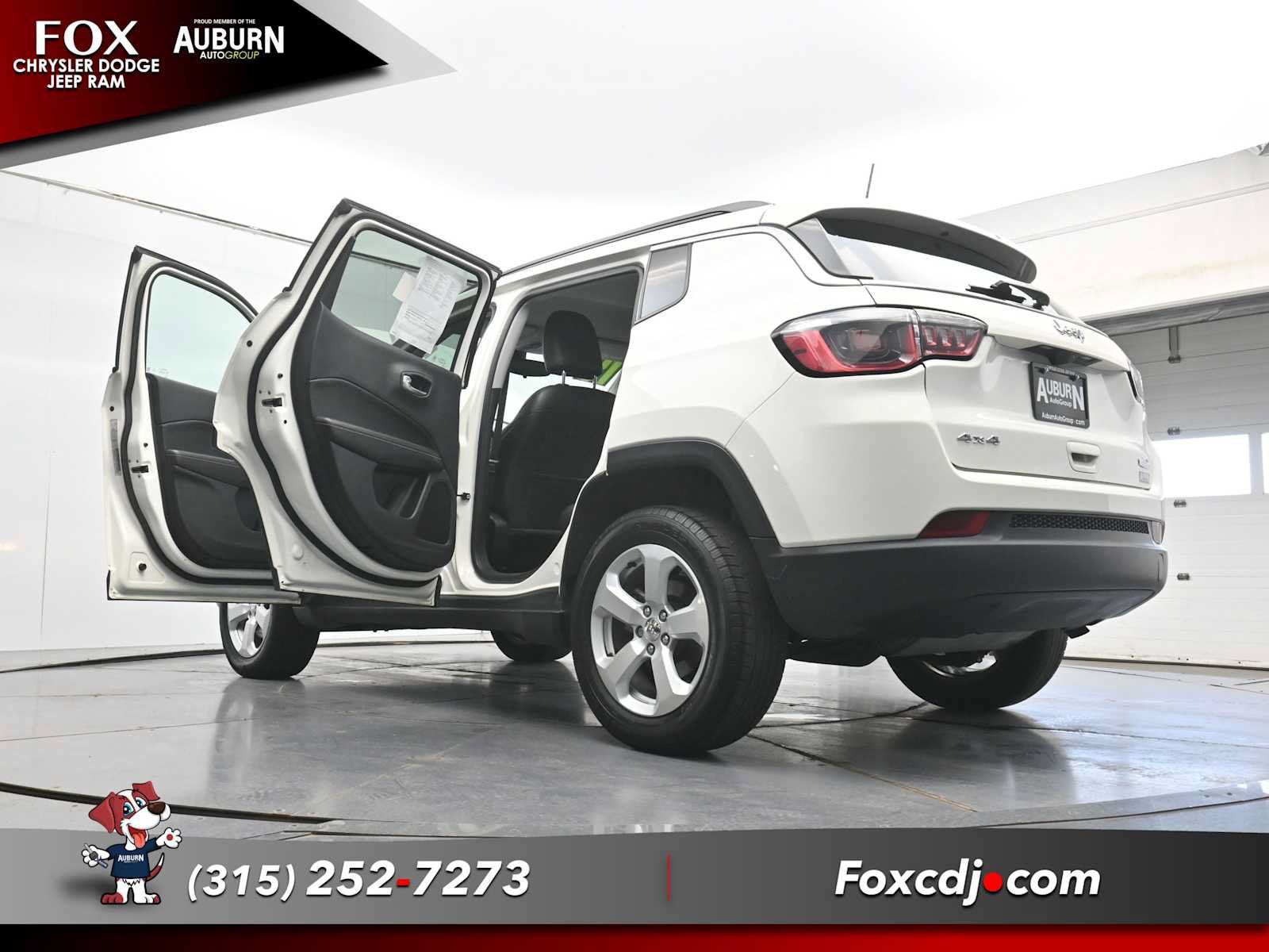 Used 2019 Jeep Compass Latitude w/ Cold Weather Group AWD/4WD image 38